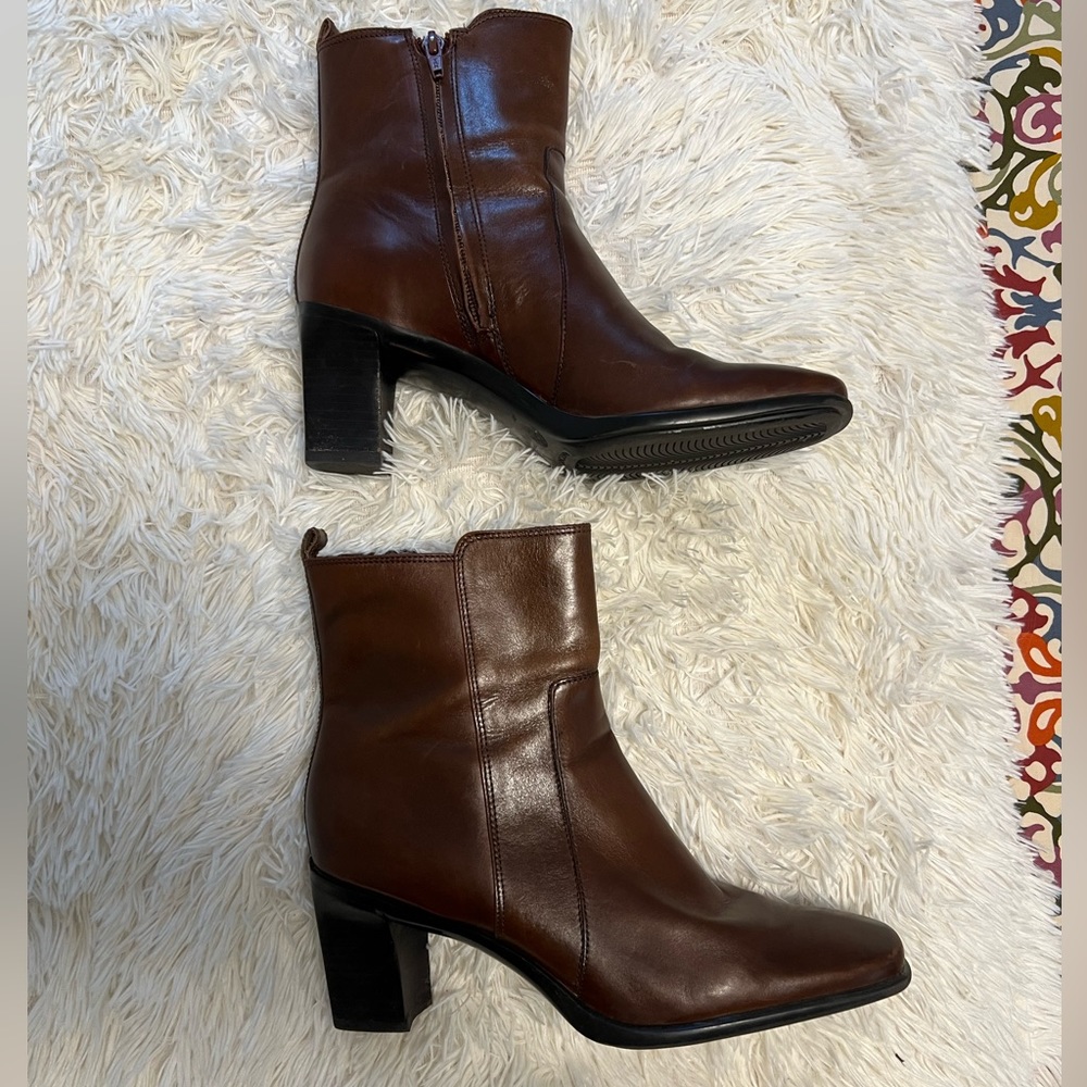 Antonio Melani Brown Heeled Boots Size 8.5